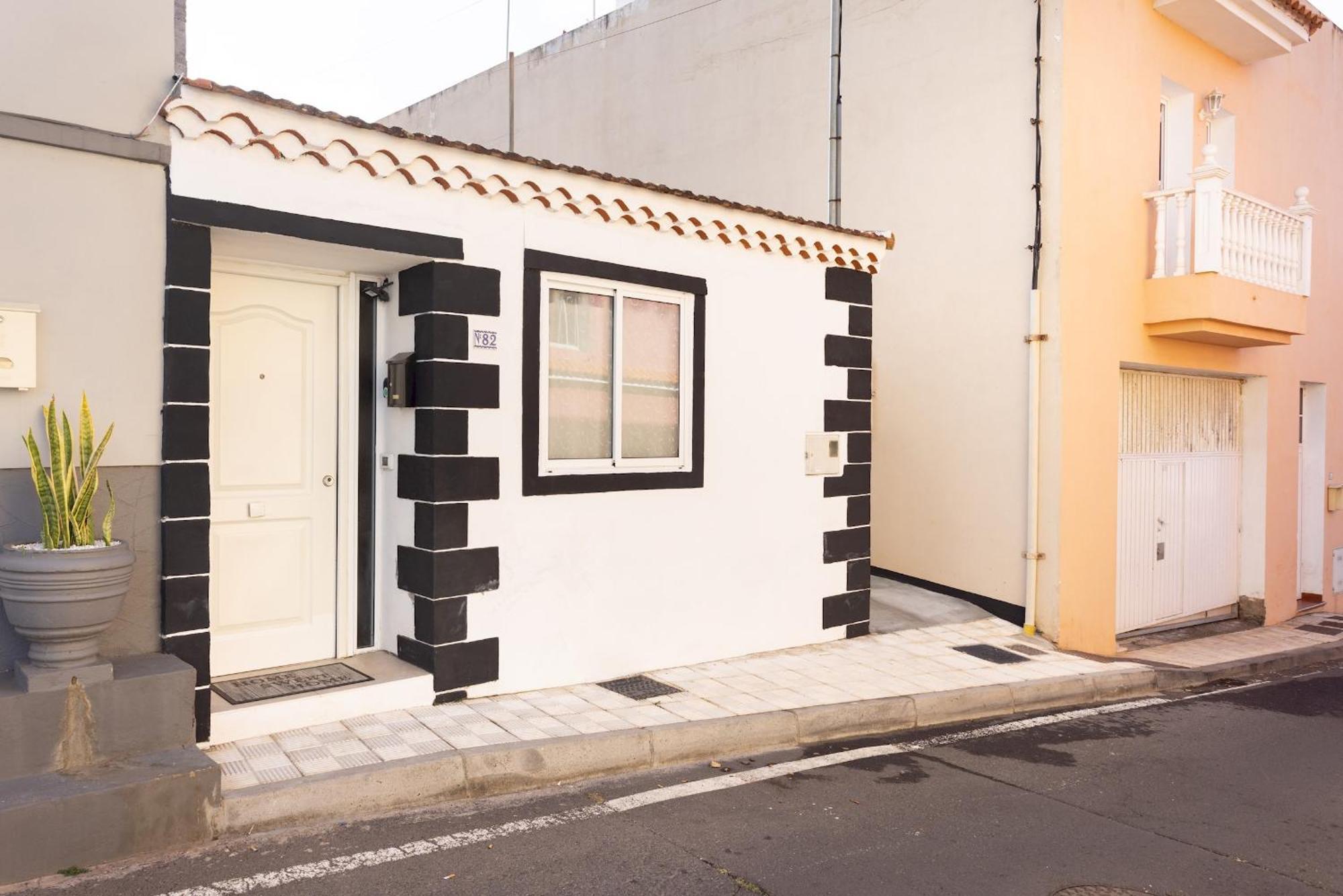 Coqueta Casita De Mercedes Такоронте Экстерьер фото